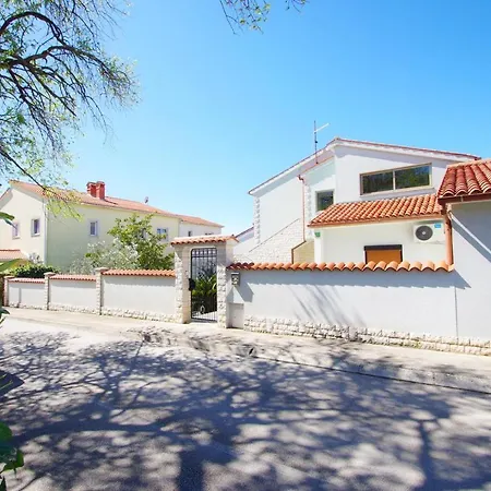 Ana Apartament *