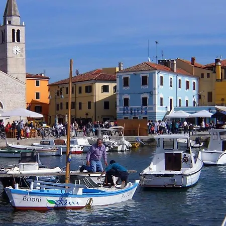 Apartament Ana Pula